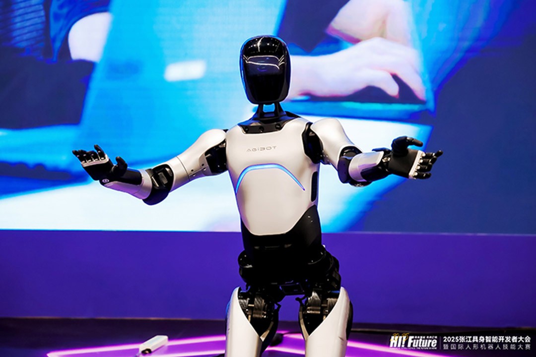 15vip太阳-品质生活的必备“好友”,LG吸尘器让家居清洁更高效